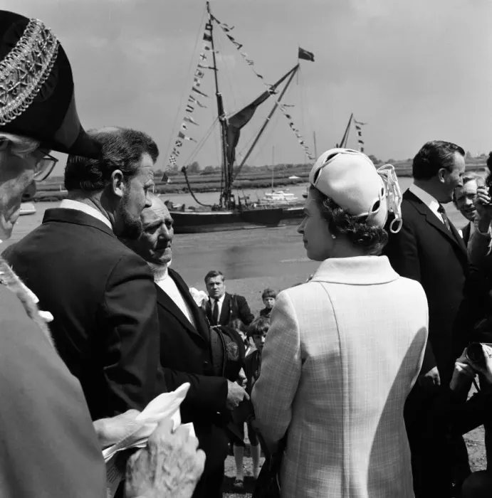 Framed Print : Queen Elizabeth II visits Maldon, Essex, which is today celebrating the 800th Anniversary Framed Print : Queen Elizabeth II visits Maldon, Essex, which is today celebrating the 800th Anniversary