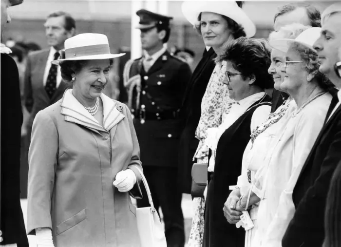 Framed Print : Queen Elizabeth II visits the new TA Centre at Cramlington Framed Print : Queen Elizabeth II visits the new TA Centre at Cramlington