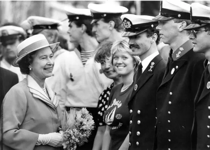 Framed Print : Queen Elizabeth II visits the North- East meeting Dutch officers Framed Print : Queen Elizabeth II visits the North- East meeting Dutch officers