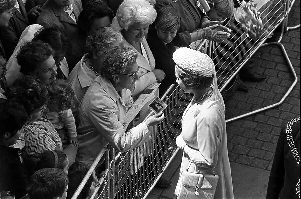 Queen Elizabeth II visits the Precinct, Coventry. 30th June 1970