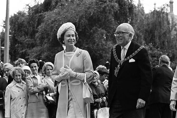 Queen Elizabeth II visits the Precinct, Coventry, with the Lord Mayor. 30th June 1970