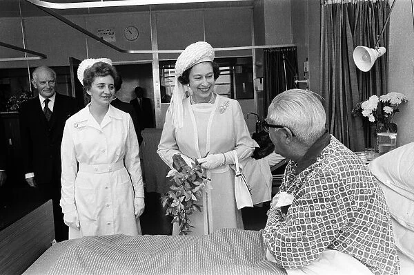 Queen Elizabeth II visits Walsgrave Hospital, Coventry. 30th June 1970