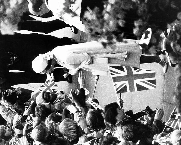 Queen Elizabeth in London in Silver Jubilee Week June 1977 Queen Elizabeth meets