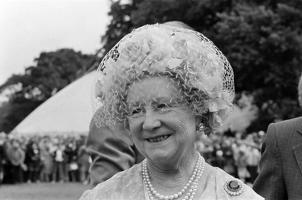 Queen Elizabeth The Queen Mother attends the annual horticultural show in the grounds of
