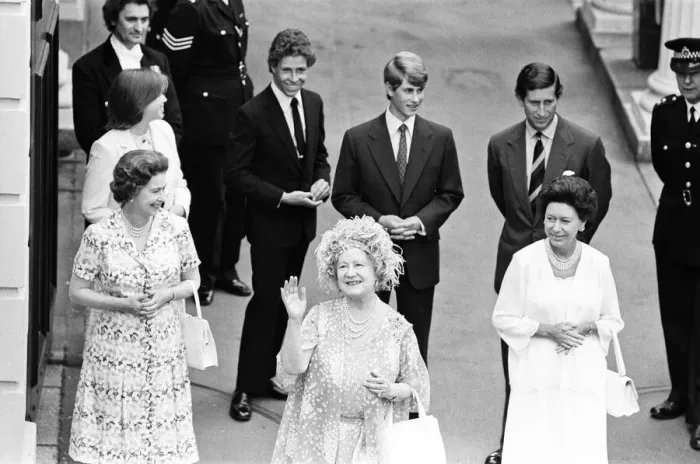 Framed Print : Queen Elizabeth The Queen Mother celebrates her 80th birthday at Clarence House with