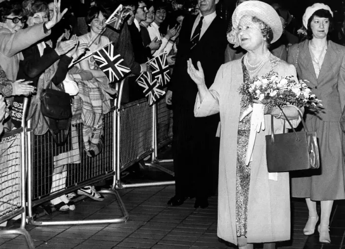 Framed Print : Queen Elizabeth the Queen Mother North East Visits Queen Elizabeth Framed Print : Queen Elizabeth the Queen Mother North East Visits Queen Elizabeth