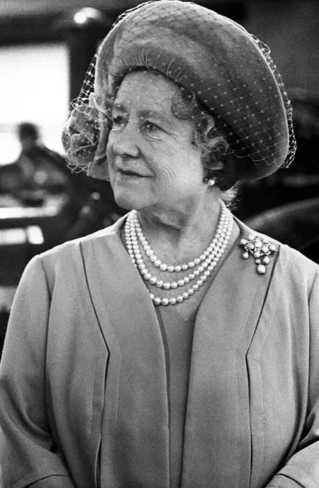Framed Print : Queen Elizabeth the Queen Mother North East Visits Queen Elizabeth Framed Print : Queen Elizabeth the Queen Mother North East Visits Queen Elizabeth