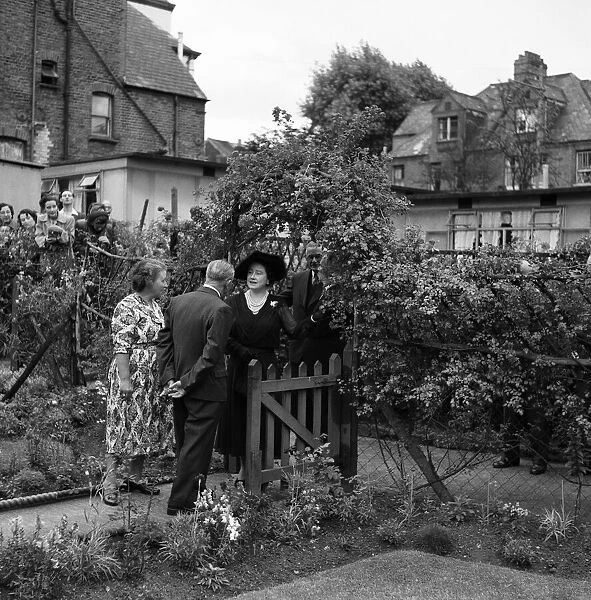 Queen Elizabeth The Queen Mother visits Streatham. 17th July 1952