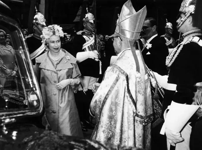 Framed Print : Queen Elizabeth and the Right Reverend Stanley Eley Bishop of Gibraltar