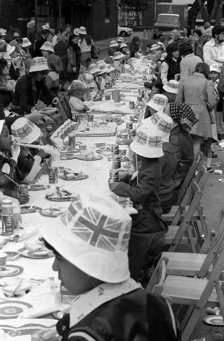 Framed Print : Queen Elizabeth Silver Jubilee Street Party Celebrations June 77 Silver Jubilee Framed Print : Queen Elizabeth Silver Jubilee Street Party Celebrations June 77 Silver Jubilee