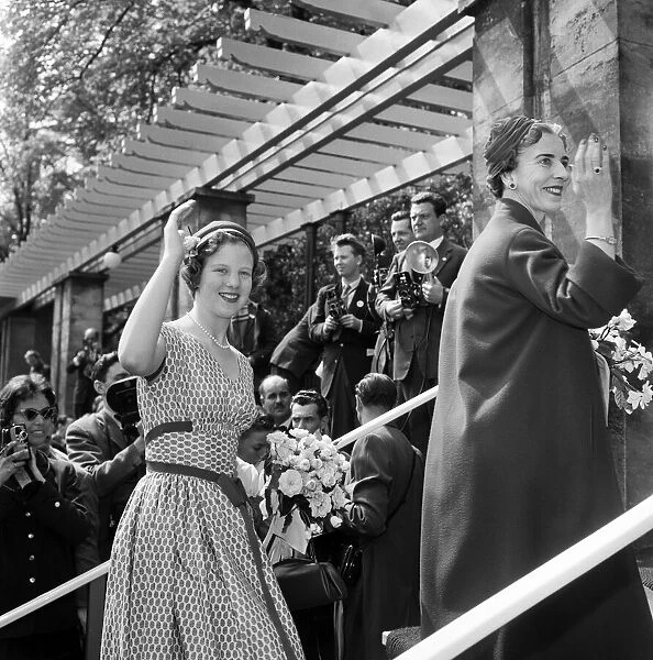 Queen Ingrid (right) and Princess Margrethe photographed during their tour of