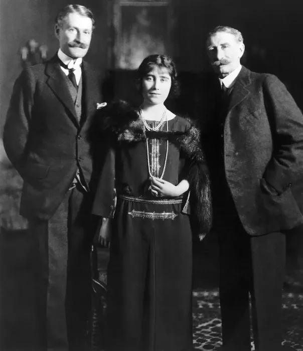 Framed Print : Queen Mother in 1923 standing with her father The Earl of Strathmore Framed Print : Queen Mother in 1923 standing with her father The Earl of Strathmore