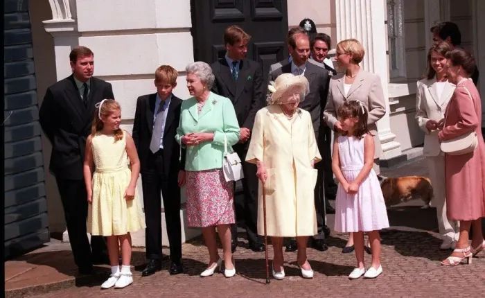 Framed Print : Queen Mother 98th Birthday Celebrations August 1998 Left to right Prince Andrew
