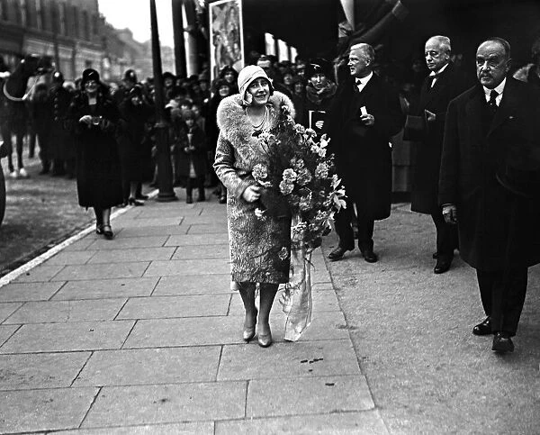 The Queen Mother amongst crowds in November 1929