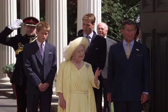 Framed Print : The Queen Mother flanked by Prince Charles (right) and Prince Harry (left Framed Print : The Queen Mother flanked by Prince Charles (right) and Prince Harry (left