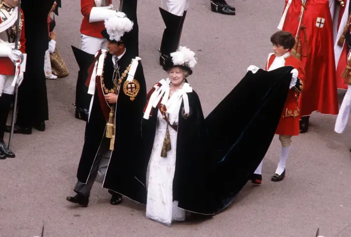 Framed Print : Queen Mother And Prince Charles In Garter Procession At Windsor