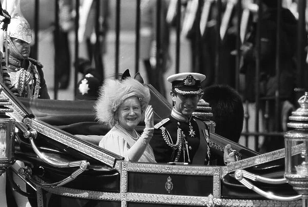 The Queen Mother and Prince Charles travelling along the Strand to St Pauls Cathedral for