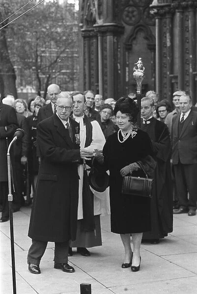 The Queen Mother on Rememberance Day 1966 at Westminster