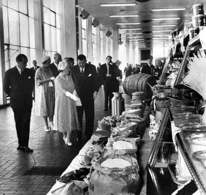 Framed Print : Queen Mother seen here during a tour of the Heinz factory at Kitt Green