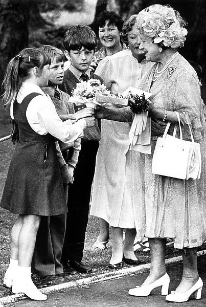 The Queen Mothers Visit To Northern Ireland June 1983 Adele Healey (9)