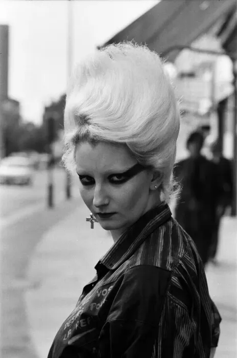 Framed Print : Queen of Punk Rockers, Pamela Rooke aka Jordan at Sex'shop on the Kings Road Framed Print : Queen of Punk Rockers, Pamela Rooke aka Jordan at Sex'shop on the Kings Road