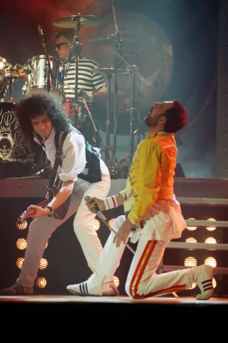 Framed Print : Queen rock group performing. Singer Freddie Mercury with guitarist Brian May