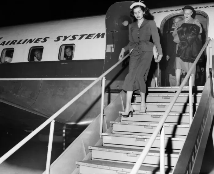 Framed Print : Queen Soraya of Persia seen here arriving at Ciampino International Airport in Rome Framed Print : Queen Soraya of Persia seen here arriving at Ciampino International Airport in Rome