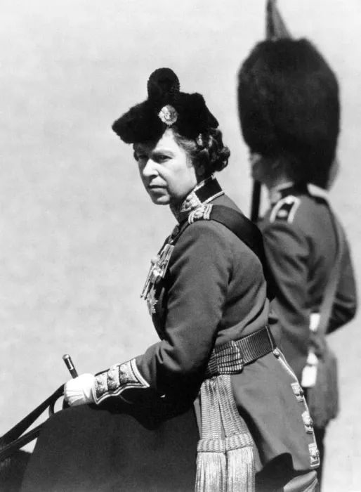 Framed Print : The Queen takes part in Trooping of the Colour ceremony with 1st Battalion Scots Guards