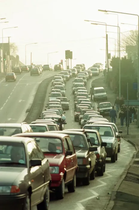 Framed Print : Queues outside Merry Hill Shopping Centre in Brierley Hill, first day of Christmas Sales Framed Print : Queues outside Merry Hill Shopping Centre in Brierley Hill, first day of Christmas Sales