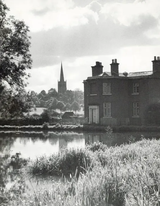Framed Print : A quiet corner of Kings Norton - the parish church seen from the canal Framed Print : A quiet corner of Kings Norton - the parish church seen from the canal