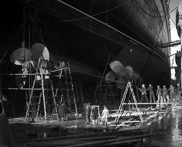 R. M.s Queen Mary - November 1949, repairs to keel