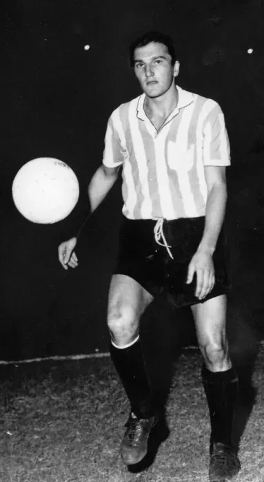 Framed Print : Racing Club of Argentina football player Miguel Angel Mori training ahead of the World Framed Print : Racing Club of Argentina football player Miguel Angel Mori training ahead of the World