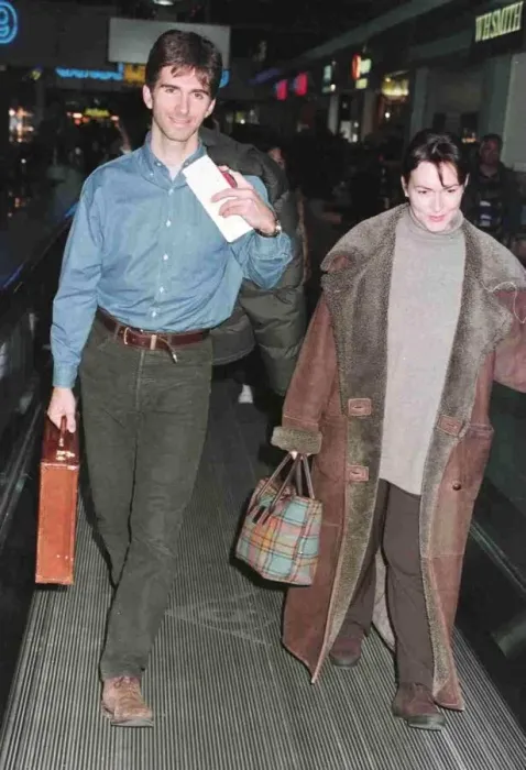 Framed Print : Racing Driver Damon Hill and wife leaving Heathrow for New York on Concorde *** Framed Print : Racing Driver Damon Hill and wife leaving Heathrow for New York on Concorde ***