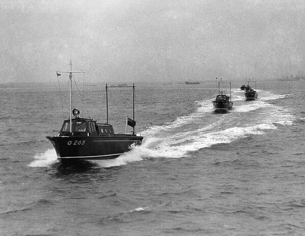 RAF Air Sea rescue launches seen here in the Solent. March 1938 P009412
