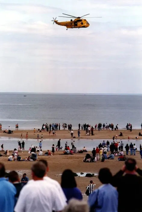 Framed Print : A RAF search and rescue Sea King helicopter from RAF Boulmer gives a demonstration for