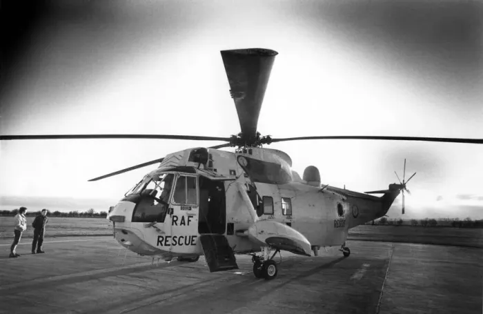 Framed Print : A RAF search and rescue Westland Sea King helicopter. Circa: 1987 Framed Print : A RAF search and rescue Westland Sea King helicopter. Circa: 1987