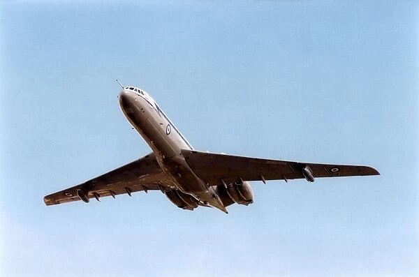 A RAF Vickers VC10 strategic transport aircraft. Circa: 1998