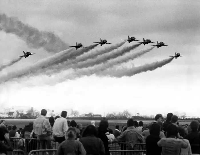 Framed Print : The RAFs Red Arrows display team perform in their BAE Hawk aircraft at the Teesside Framed Print : The RAFs Red Arrows display team perform in their BAE Hawk aircraft at the Teesside
