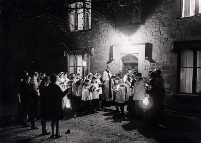 Framed Print : Randwick church choir Gloucestershire outside the home of Mr & Mrs W L Paul of Randwick