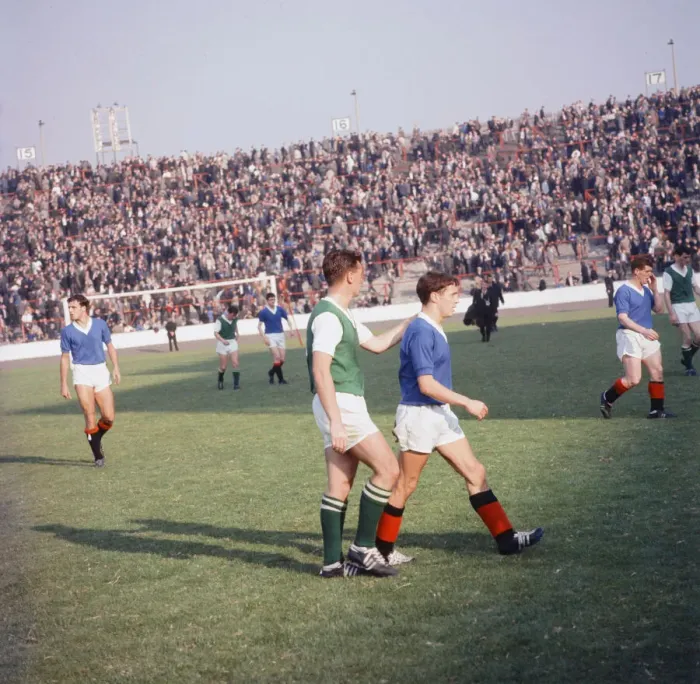 Framed Print : Rangers 5-0 Hibernian, Scottish League match action at Ibrox Stadium, Glasgow