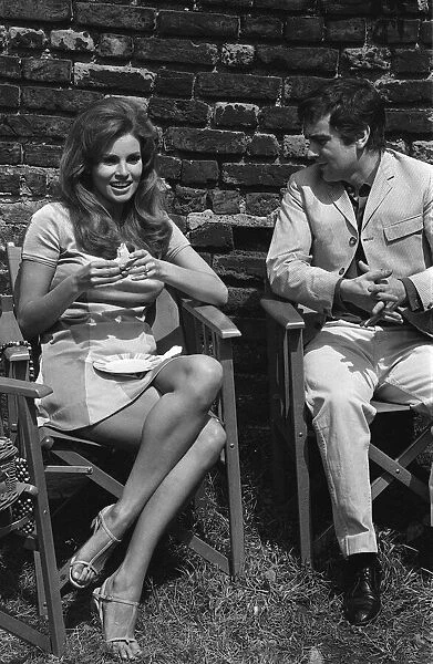 Raquel Welch with Dudley Moore 1967