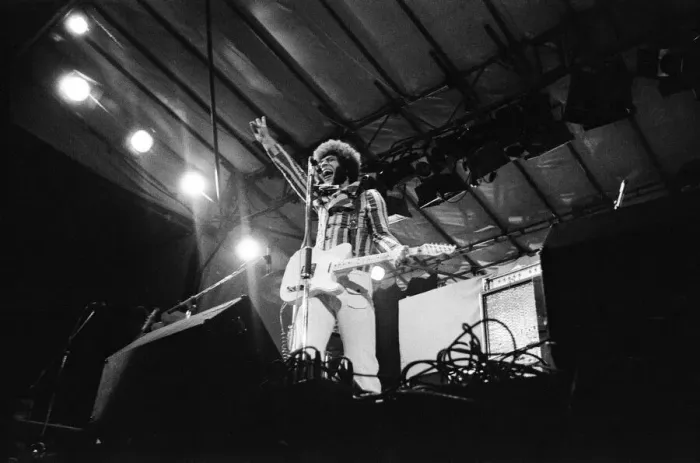Framed Print : Ray Dorset, singer and frontman with Mungo Jerry performing at The Reading Festival Framed Print : Ray Dorset, singer and frontman with Mungo Jerry performing at The Reading Festival