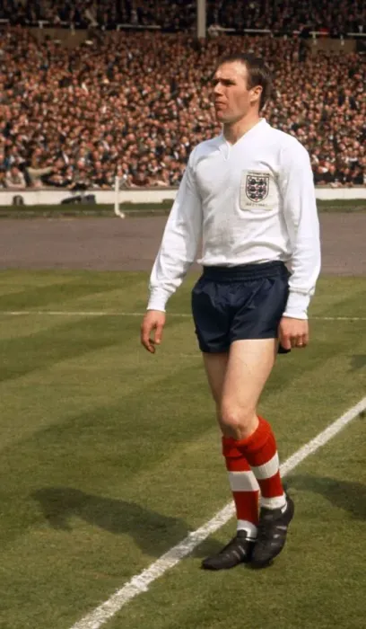 Framed Print : Ray Wilson of England walks out on to the pitch at Wembley Stadium May 1963