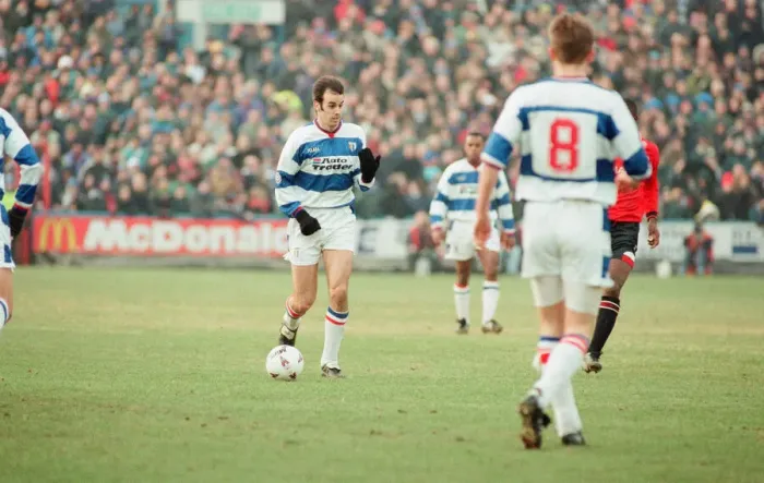 Framed Print : Reading 0-3 Manchester United, FA Cup 4th Round match at Elm Park