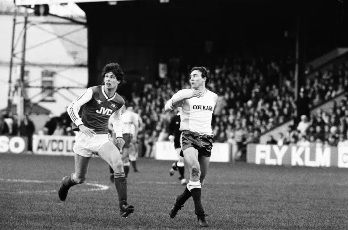 Framed Print : Reading 1-3 Arsenal, FA Cup third round match at Elm Park, Saturday 10th January 1987 Framed Print : Reading 1-3 Arsenal, FA Cup third round match at Elm Park, Saturday 10th January 1987