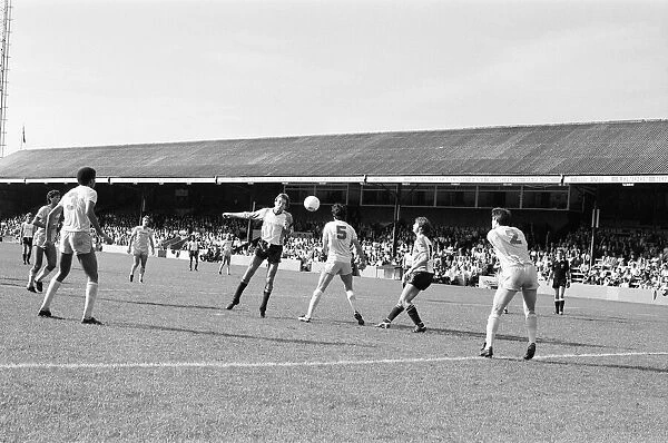 Reading 2-1 Walsall, league match at Elm Park, Saturday 7th September 1985