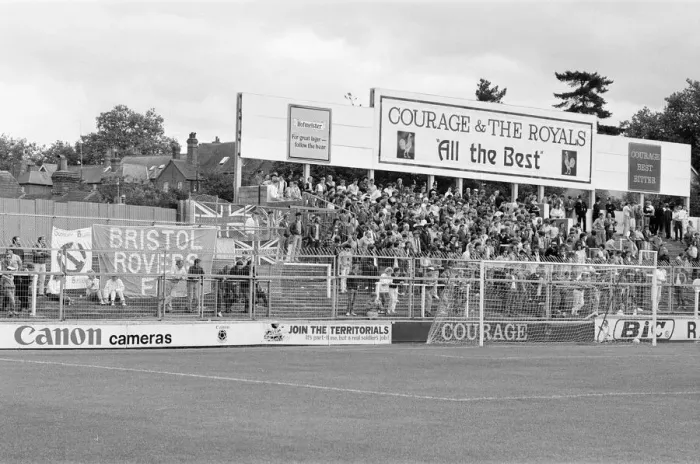 Framed Print : Reading 3-2 Bristol Rovers, league match at Elm Park, Monday 26th August 1985
