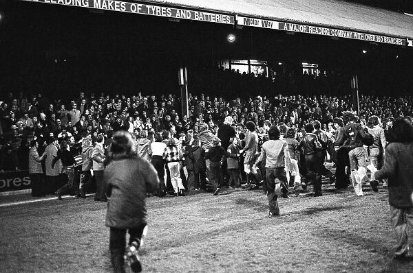 Reading 5-0 Tranmere Rovers, League Division Four match at Elm Park