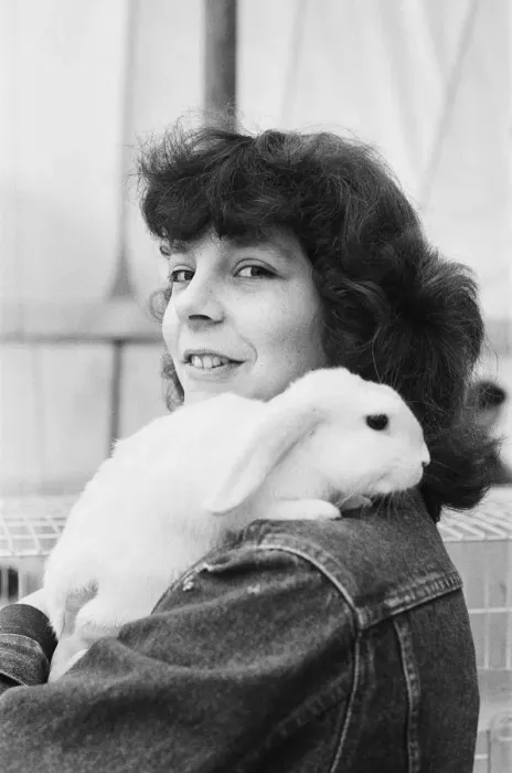 Framed Print : Reading show, in Reading Berkshire. (Picture) Girl at the show holding a rabbit Framed Print : Reading show, in Reading Berkshire. (Picture) Girl at the show holding a rabbit