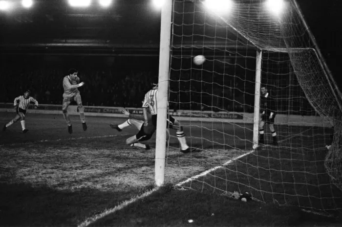 Framed Print : Reading v Grimsby Town. Final Score 6-0 to Reading. Elm Park, Reading, Berkshire Framed Print : Reading v Grimsby Town. Final Score 6-0 to Reading. Elm Park, Reading, Berkshire